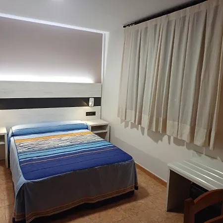 Restaurante El Castillo Guest house 3*